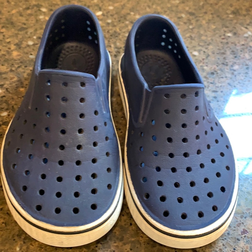 Navy Blue Natives